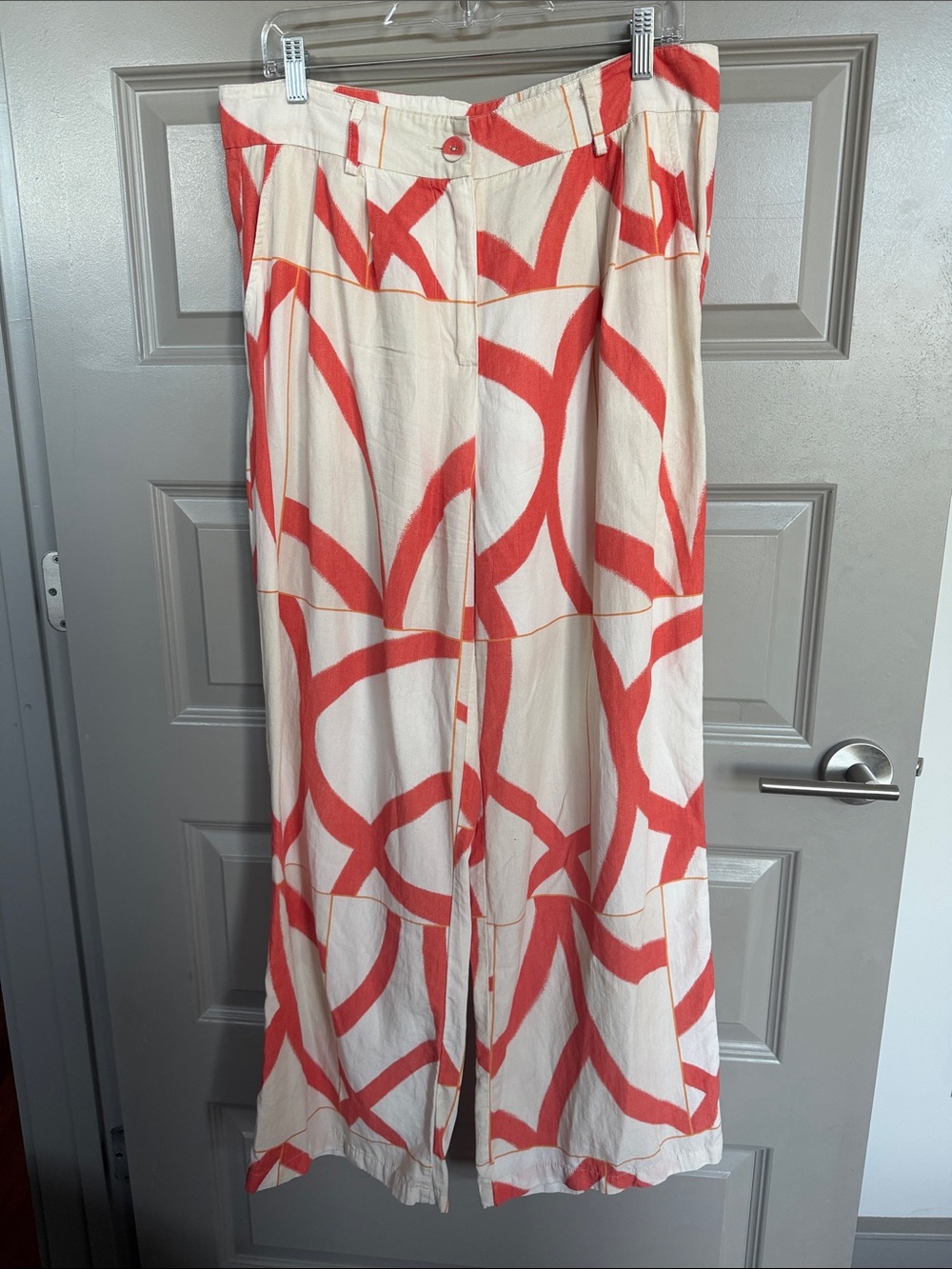 Little Lies Cream Wide-Leg Pants with Coral Graphic Print
